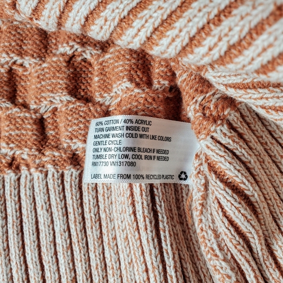 NWT Knox Rose Peach and Cream Oversized Mock Turtleneck Knit Sweater - Picture 11 of 16